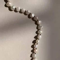 Antique Glass Beads Baroque Pearl Choker for Men